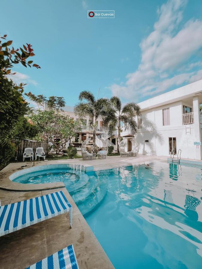 A Villas Resort & Restaurant Zamboanguita  Bagian luar foto