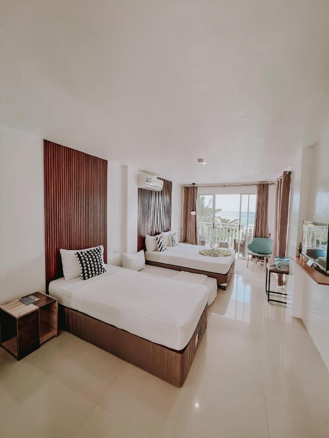 A Villas Resort & Restaurant Zamboanguita  Bagian luar foto