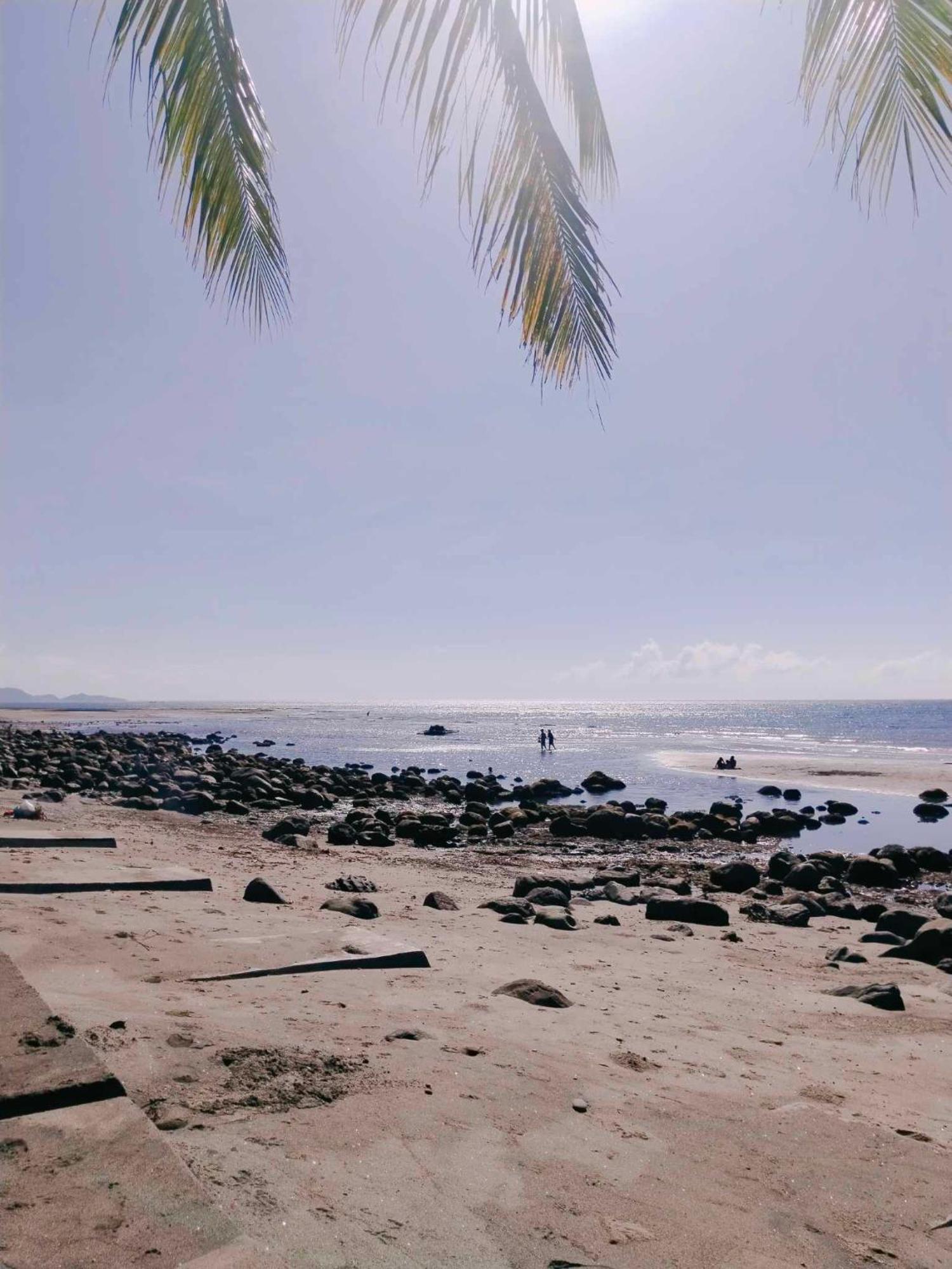 A Villas Resort & Restaurant Zamboanguita  Bagian luar foto